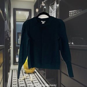 Round/Crew Neck Sweater